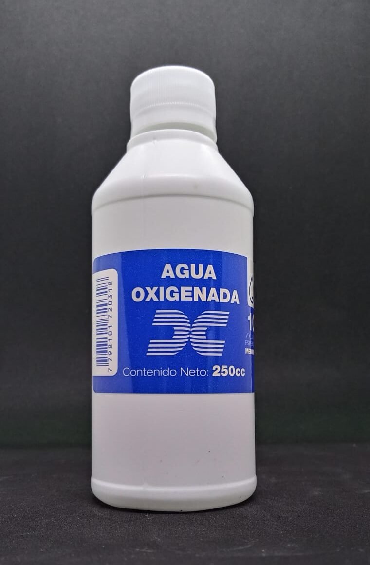 Agua oxigenada 250 C.C.